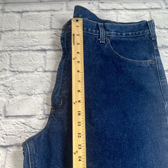 Carhartt Men's Relaxed Fit Blue Jeans. Size 42X30 - Picture 7 of 12